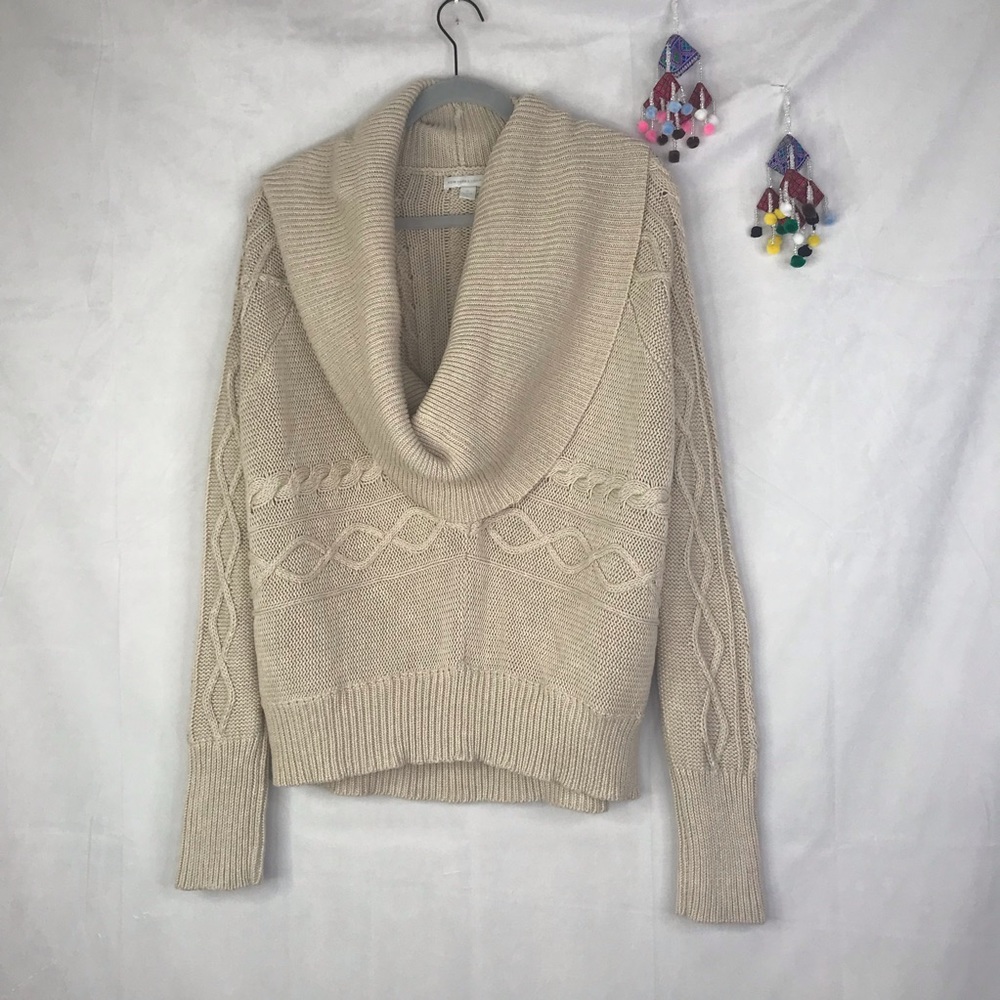 New York Company cable knit cowl neck raglan sleeves sweater